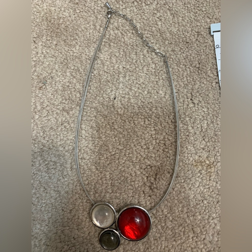 Elegant Red and Silver Jewelry Set - Picture 8 of 16